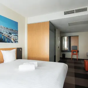 https://easyhotel-the-hague-scheveningen-beach.thehaguehotels.net