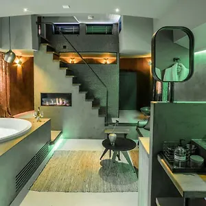 Boat & Boost Bed & Breakfast