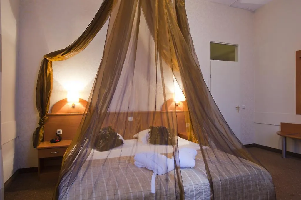 Hotel Restaurant la Sonnerie Son en Breugel 4*,  Pays-Bas
